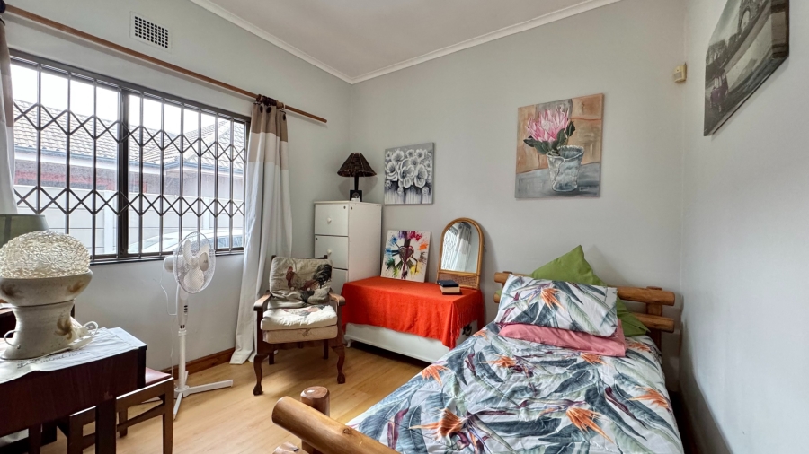 5 Bedroom Property for Sale in Lochnerhof Western Cape